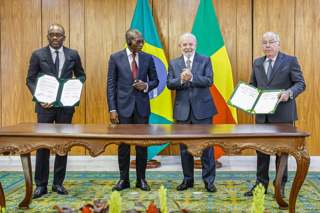 Leia mais sobre o artigo Lula recebe presidente do Benin e fortalece laços com a África